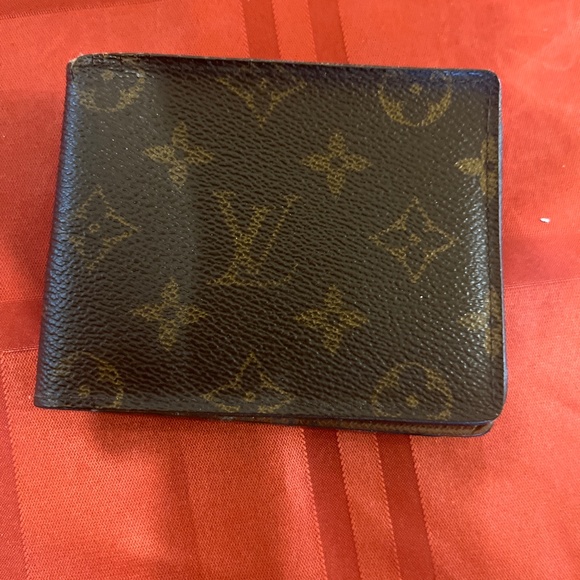 Louis Vuitton Other - LV Wallet
